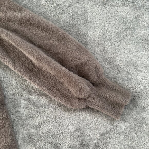 Chico's Fuzzy Long Sleeve Sweater Neutral Women's size 2 LARGE - Picture 2 of 6